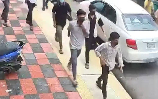 চাঁদা না দেয়ায় ডিডিএন অফিসে মুখোশধারীদের সশস্ত্র হামলা